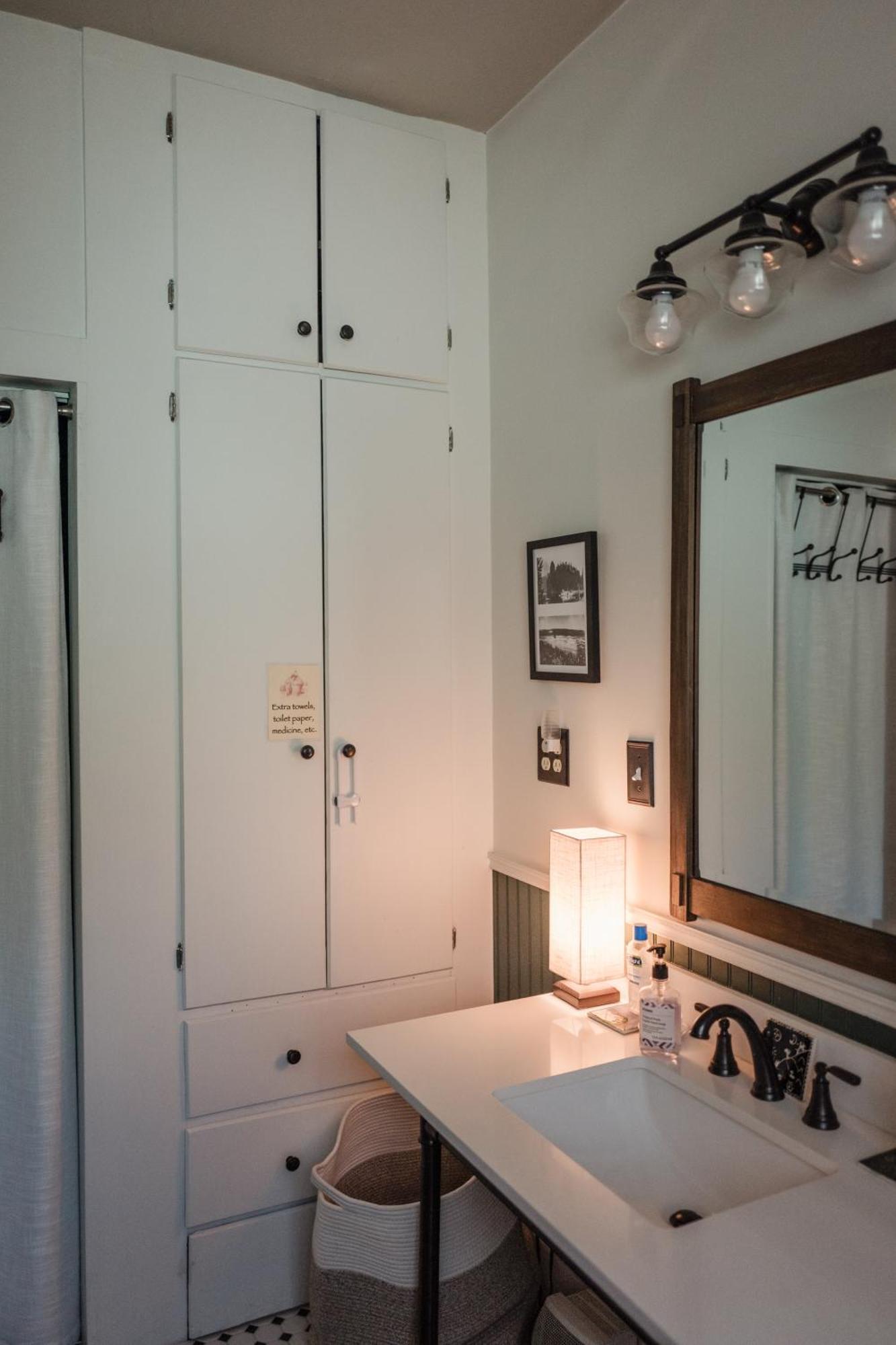 Southeast Portland Comfy & Eclectic Craftsman Home Exteriér fotografie